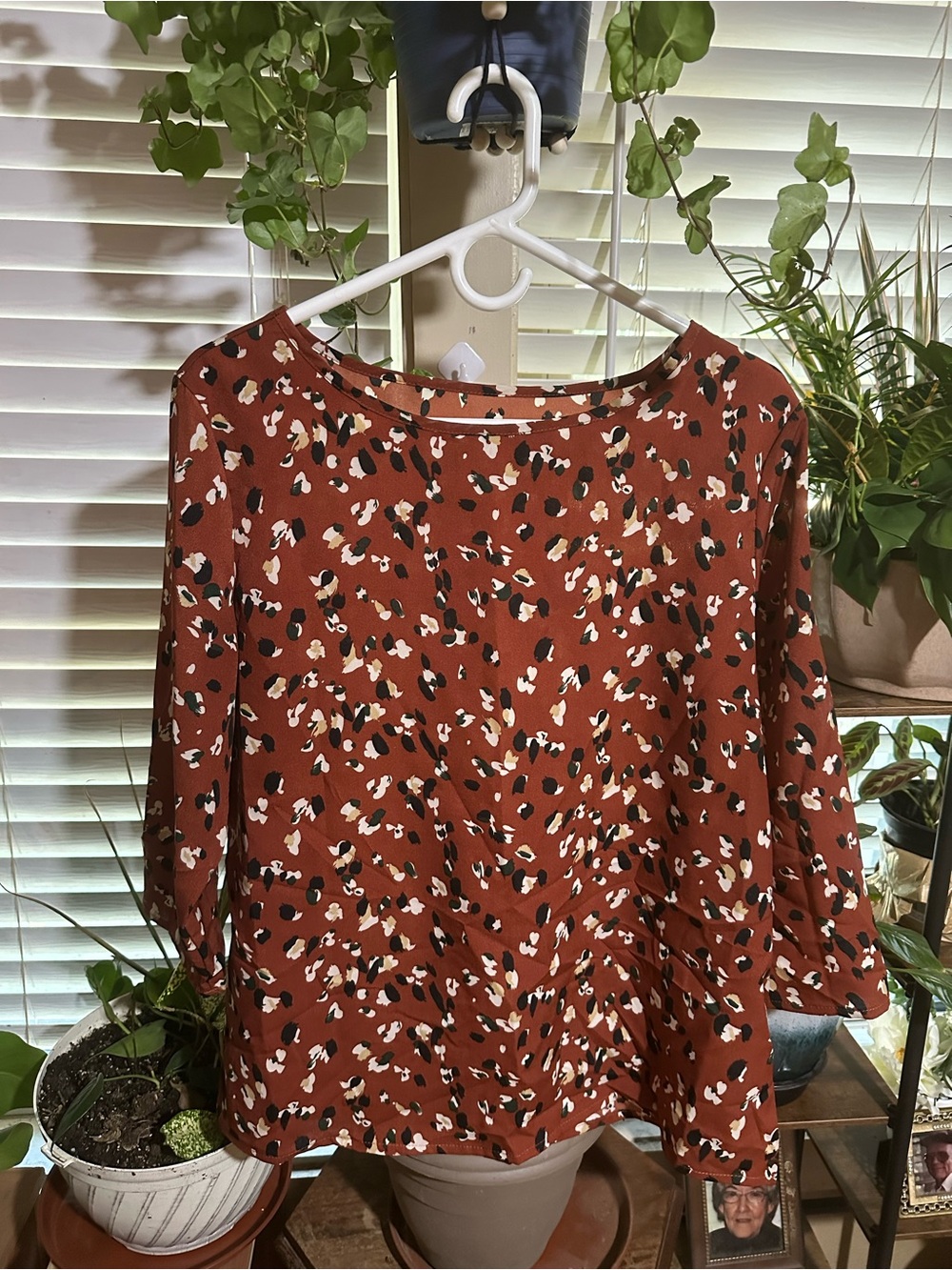 SHEIN Rust Brown Abstract Spot Blouse